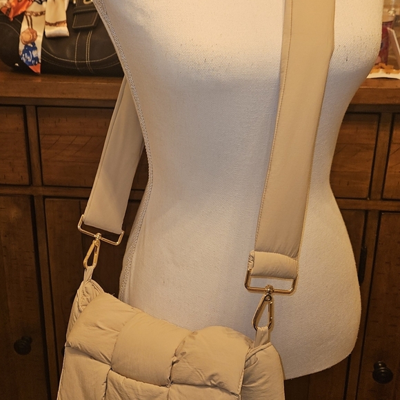 Beige Quilted Shoulder Bag - Picture 3 of 8